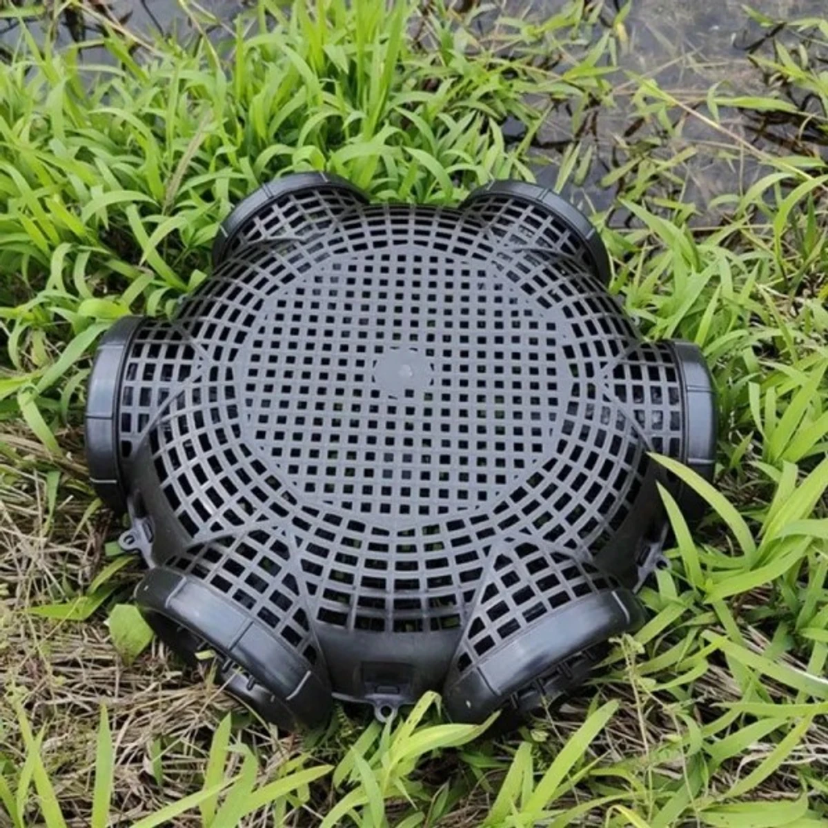 Fishing Cage Basket Plastic- (1 Pcs)